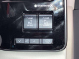 パワースライドドアの操作は運転席からも可能です。