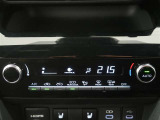 設定で室内温度を一定に保つオートエアコン。