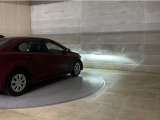 LEDヘッドランプです。十分な明るさを保ちつつも消費電力が少なく、バルブ寿命も長いのが特徴です。瞬時にMAXの光量を発揮するのもLEDならではです。