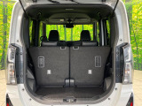 普段のお買い物や通勤、送迎等に十分な荷室スペースを確保しております。セカンドシートを倒すと、大きな荷物の積載も可能です♪