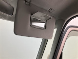【室内もリフレッシュ】 トヨタ高品質U-Car洗浄『まるごとクリーニング』専用工場にて施工済みです!ニオイの原因になりがちなシート下の汚れも専用機械で徹底洗浄しております♪