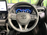 【純正革巻きステアリング】上質な革を使用することで、手にしっかり馴染みとても運転しやすいハンドルです♪