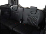 3列目シートもひろびろとしたスペースを確保しています。大人数でのお出かけもばっちりです!