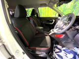 運転席シート廻りは使用感も少なく、良好な状態となっています。丁寧に使われていたことがよくわかりますね。