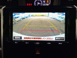 ディスプレイオーディオやカーナビは、現代のドライブにおいて欠かせない装備のひとつです。初めての場所でも迷いにくく、快適なルート案内で運転をサポートします。移動中のエンターテインメント性も高まります。