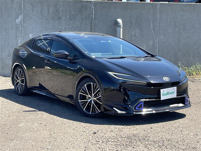 プリウス 2.0 Z E-Four 4WD 本革シート