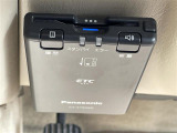 ◆【ETC】有料道路を利用する際に料金所で停止することなく通過できる、ETC車載器(ノンストップ自動料金収受システム機器)が装備されています。セットアップを行うことで利用可能になります。