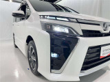 フォグランプ装着車です。暗い夜道の車両前方を明るく照らします