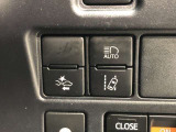 【TOYOTA SAFETY SENSE】走行中に前方の車両等を認識し、衝突の可能性がある時は警報音とブレーキで衝突回避と被害軽減をアシストしてくれます。