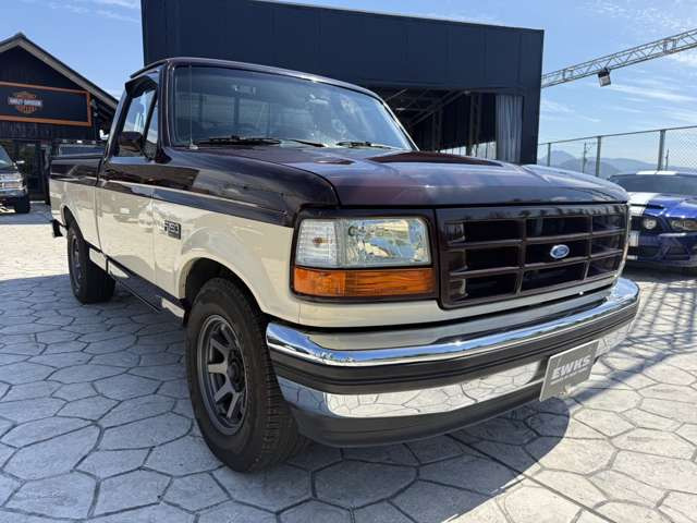 フォード F-150 XLT の中古車詳細 (106,000km, ブラウンツートン, 愛媛