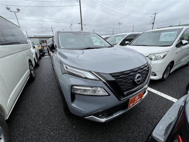 エクストレイル 1.5 G e-4ORCE 4WD 禁煙車 純正12.3インチナビ フルセグTV