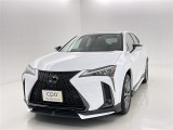 「UX250h F SPORT」入荷いたしました。ボディーカラーは&ldquo;ホワイトノーヴァガラスフレーク&rdquo;です。