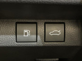【パワーバックドア】荷物を抱えた状態でもリアゲートの開閉が可能です!お買い物時やアウトドアの際に役立ちますね。