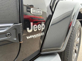 ジープ正規ディーラーが提供する認定中古車には万一のトラブルや不意のアクシデントでも安心頂けるロードアシスタンスサービスが付帯されます!