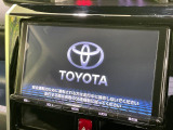 【純正9型ナビ】人気の純正ナビを装備。オーディオ機能も充実しており、Bluetooth接続すればお持ちのスマホやMP3プレイヤーの音楽を再生可能!毎日の運転がさらに楽しくなります!!