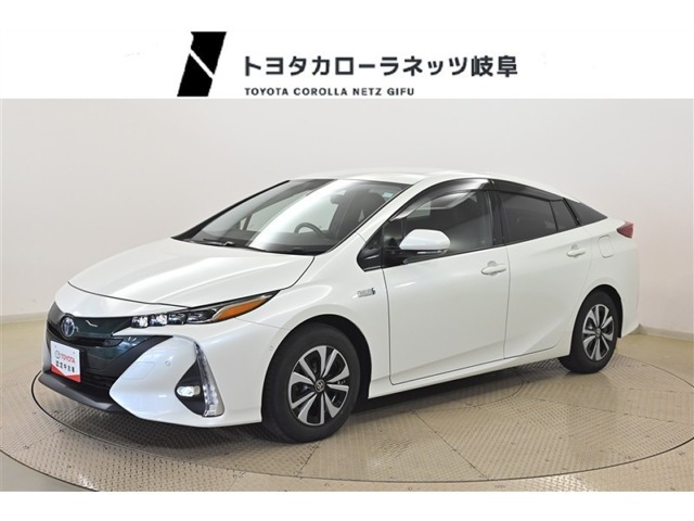 トヨタ プリウスPHV 