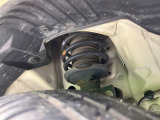 お車を安心してお乗りいただく為には、足回りの定期点検が欠かせません。サービスサポート(有償保証)では無料点検もご提供しており、安心のカーライフをお過ごしいただけるサポート体制が整っています。