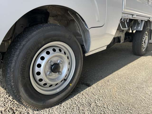 【中古】levolte　極太タイヤ・オートライト　税込・整備済 ダイハツ ハイゼットトラック ジャンボ エクストラ 4WD ディスプレイ