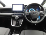 ぜひ展示車の運転席に座ってみてください。