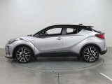 C-HR ハイブリッド 1.8 S GR スポーツ 