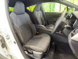 ドライバーによって運転しやすいポジションは異なり、あの車はどうなのか不安なこともありますよね。気になるお車は店頭で乗り込んでご確認いただけます♪