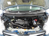 スチームがけで、エンジンルームの汚れも綺麗にクリーニング!