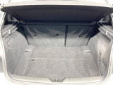 ●トランクルーム:趣味が広がる収容スペース!これだけの広さがあればお買い物やレジャーなどにも最適です!使用感も少なくきれいな状態を維持しております。