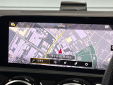 ●純正ナビ:一体感のあるナビは、高級感ある車内を演出してくれます。オーディオ機能も充実しておりますので、運転もより楽しめます♪