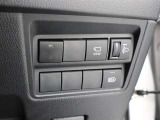 オートマチックハイビームは、対向車や先行車がいたら、自動でロービームに切り替えてくれます