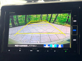 【バックカメラ】駐車時に後方がリアルタイム映像で確認できます。大型商業施設や立体駐車場での駐車時や、夜間のバック時に大活躍!運転スキルに関わらず、今や必須となった装備のひとつです!