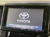 【純正9型ナビ】人気の純正ナビを装備。オーディオ機能も充実しており、Bluetooth接続すればお持ちのスマホやMP3プレイヤーの音楽を再生可能!毎日の運転がさらに楽しくなります!!