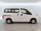 走行安定性もばっちりです。運転しやすくロングドライブも安心です。