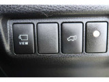 【パワーバックドア】車内に設置したスイッチやパワーバックドアのスイッチを押すことで、リアゲートの開閉が自動!!