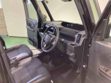 納車前にはプロのメカニックが点検、整備を行いますので安心してお乗り頂けます!!