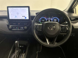 使いやすく運転しやすいレイアウトの運転席周り。