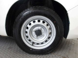 タイヤサイズは155/80R14です