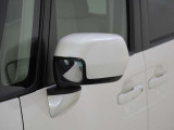 ☆車内の隅々まで徹底クリーニング!目に見えない汚れも落とします!除菌ウイルス除去・消臭でお子様にも安心!