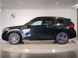 【BMWのxDrive】xDriveはいかなる状況下でも安定した走りを実現しています。 これによりストレスなく運転できることはもちろんのこと、安全性能も向上しています。
