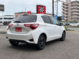 各メーカーのスタッドレスタイヤも販売しております