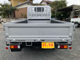 荷台&鳥居鉄板貼りやロープ穴、荷掛けフックに加え、アルミ縞板架装や外装メッキ架装等も承ります☆