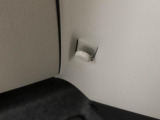 納車の前にはエンジンオイル、オイルエレメント、エアクリーナー、クーラント、バッテリー、ワイパーゴムのチェックまたは交換を行います!