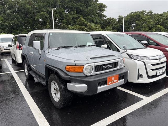 トヨタ FJクルーザー 