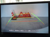 バックガイドモニターを装備しています、車庫入れもラクラクです。