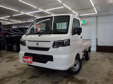 気持ち良く新しいカーライフがスタートできます様全車内外装クリーニングを実施しております。