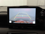 バックモニターを装備しています。車庫入れ時等に車両後方が確認出来るのでとても便利です。