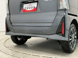 【コーナーセンサー】駐車が苦手な方には特におススメの装備です!搭載されたセンサーで障害物を検知、距離に応じてブザー音で段階的に知らせてくれます♪