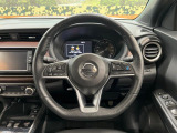 【純正革巻きステアリング】上質な革を使用することで、手にしっかり馴染みとても運転しやすいハンドルです♪