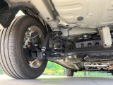 お車を安心してお乗りいただく為には、足回りの定期点検が欠かせません。サービスサポート(有償保証)では無料点検もご提供しており、安心のカーライフをお過ごしいただけるサポート体制が整っています。