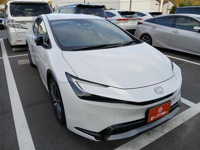 トヨタ プリウス 
