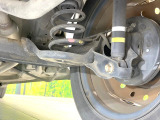 お車を安心してお乗りいただく為には、足回りの定期点検が欠かせません。サービスサポート(有償保証)では無料点検もご提供しており、安心のカーライフをお過ごしいただけるサポート体制が整っています。